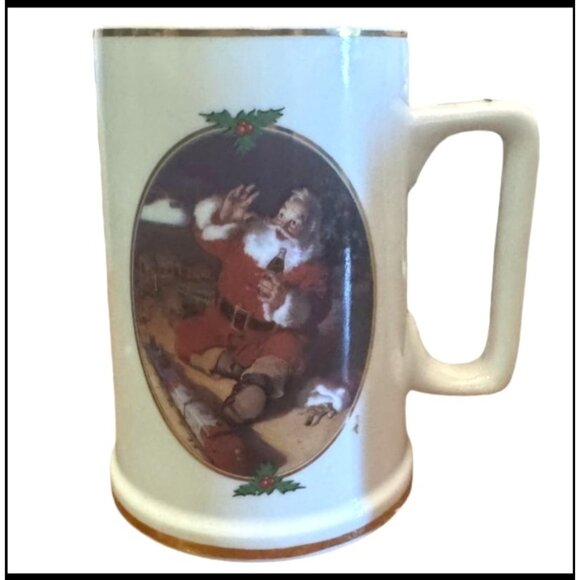 Set Of 4 Vintage Santa Claus Christmas Themed Coffee Mugs - Picture 3 of 11